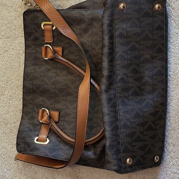 MICHAEL by Michael Kors Hamilton Tote - Picture 3 of 3